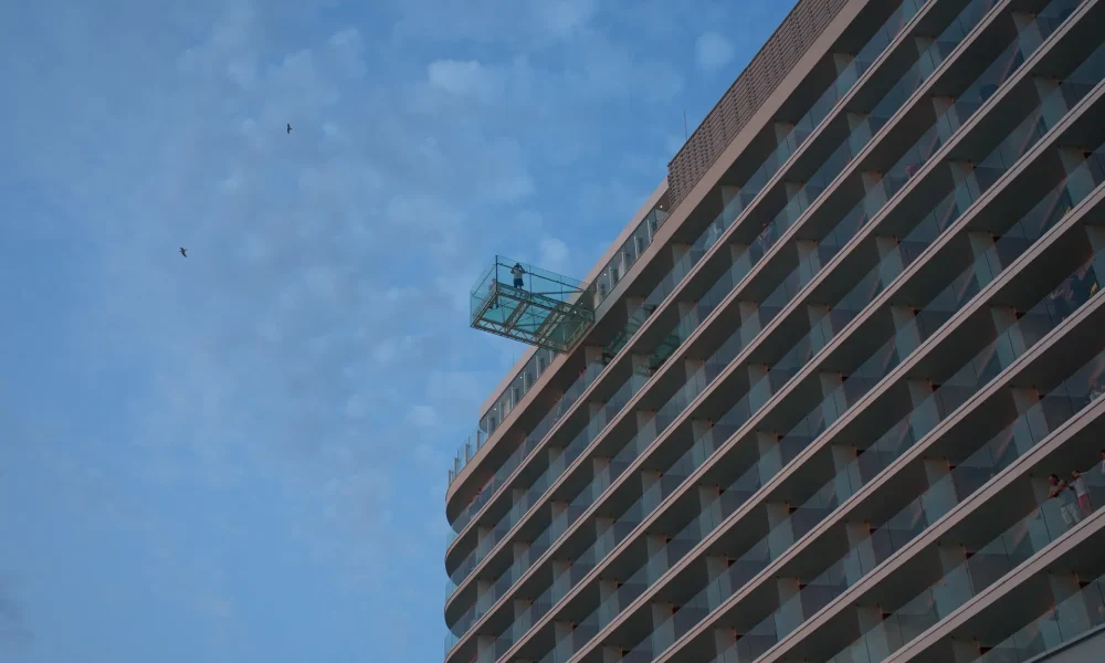skyscraper-4327213_1920